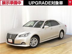 トヨタ クラウン HEV ロイヤルサルーン