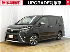 トヨタ ヴォクシー ZS キラメキ3