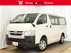 トヨタ ハイエースバン DX
