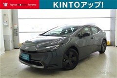 トヨタ プリウス U