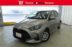 トヨタ ヤリス X
