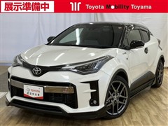 C-HR HEV S GRスポーツ