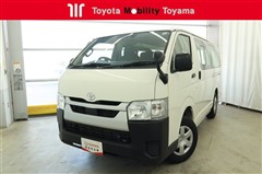 トヨタ ハイエースバン DX