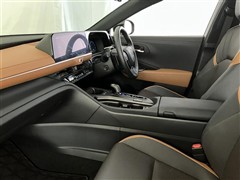 クラウンクロスオーバー RSアドバ