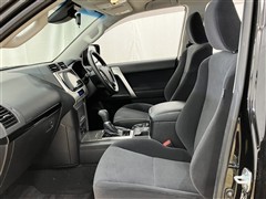 ランドクルーザープラド TX