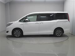 エスクァイア ハイブリッドXi