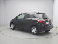 ヴィッツ ハイブリッド ジュエラ