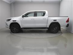 ハイラックス Z GRスポーツ