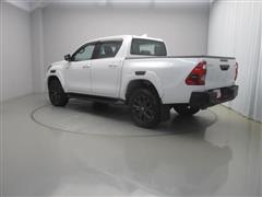 ハイラックス Z GRスポーツ