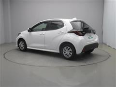 ヤリス ハイブリッド X