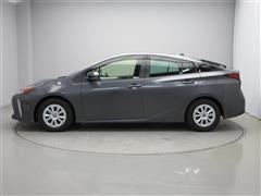 プリウス S セーフティプラス2