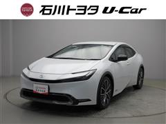 トヨタ　プリウス Z
