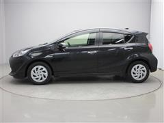 アクア S スタイルブラック