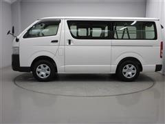 ハイエースバン DX