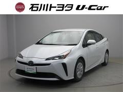 トヨタ　プリウス S