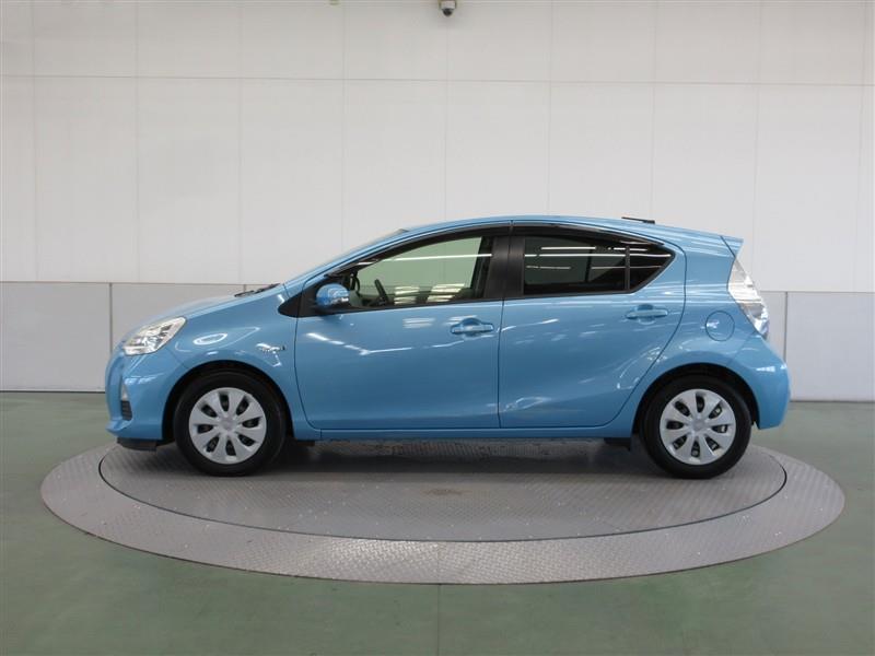 アクア　トヨタ純正　キズあり アクア トヨタ純正 キズあり 洗車キズ』 トヨタ アクア のクチコミ