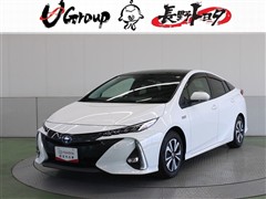 プリウスPHEV Sナビパッケ