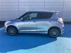 スイフト RS