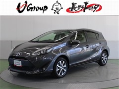 トヨタ　アクア G