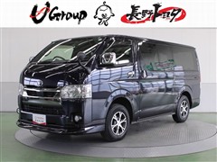 トヨタ ハイエースバン GLダークP 2
