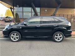 ハリアーHEV L アルカンプライム