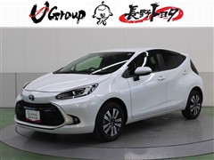 トヨタ　アクア Z