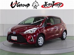 トヨタ　ヴィッツHEV FSエディション3