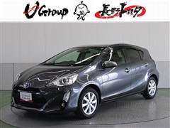 トヨタ　アクア G