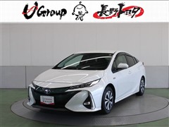 トヨタ　プリウス PHEV S
