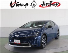 トヨタ プリウスPHEV Z