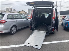 エスクァイア クルマイススロープT1