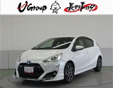 トヨタ アクア G Bソフトレザーセレクション