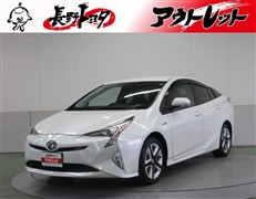 トヨタ プリウス A ツーリングセレクション