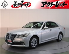 トヨタ クラウンロイヤルHEV ロイヤルサルーン