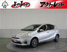 トヨタ アクア G