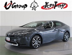 トヨタ プリウスPHEV Z