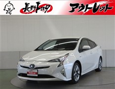 トヨタ プリウス A ツーリングセレクション