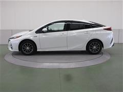 プリウスPHEV S