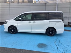 ヴォクシー ハイブリッド V