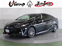 トヨタ プリウスPHEV A