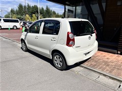 パッソ X クツロギ