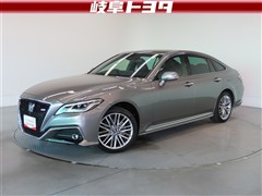 トヨタ クラウンHV 2.5 RS Four