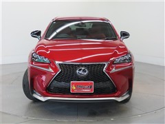 NX200t Fスポーツ