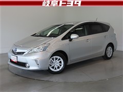 トヨタ プリウスアルファ S