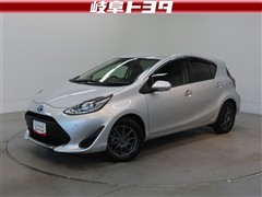 アクア Sスタイルブラック