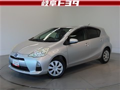 トヨタ アクア S