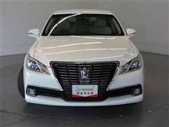 クラウン ロイヤルサルーン