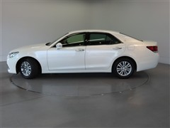 クラウン ロイヤルサルーン