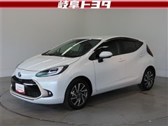 トヨタ アクア Z