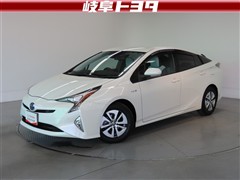 トヨタ プリウス A プレミアム